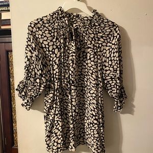 Super cute black and cream blouse with bow